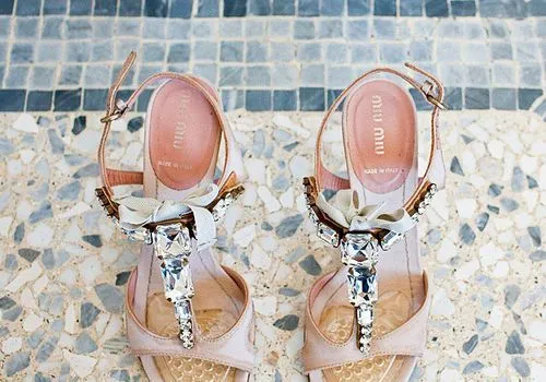 Elegantne i blistave cipele za vjenčanje