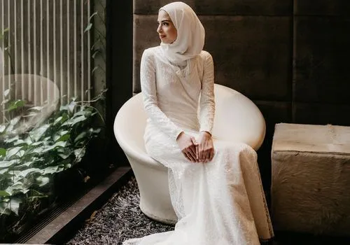 Cómo usar un hijab con tu vestido de novia