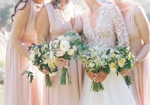 Краски для платьев подружек невесты: все, что вам нужно знать