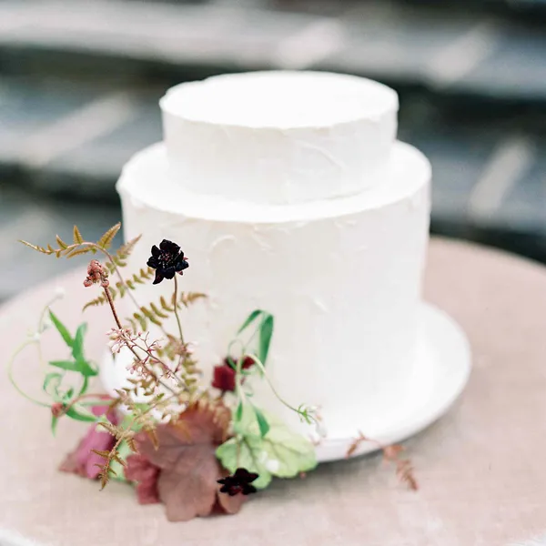 30 svadobných tort, ktoré milujeme na jesennú svadobnú sezónu