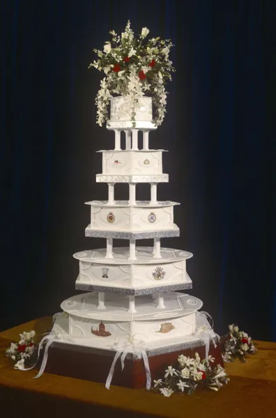  Gâteau de mariage Diana et Charles
