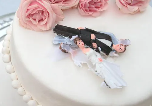 Сватбени неуспехи: 6 истински булки чуруликат най-лошата част от сватбените им дни