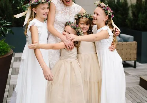 25 entzückende Blumenmädchen von echten Hochzeiten