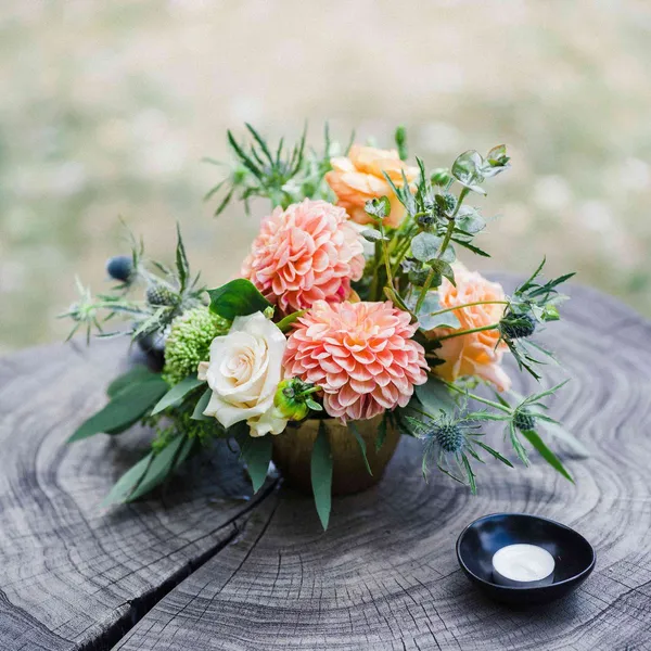 18 sezónních květin pro vaši letní svatbu