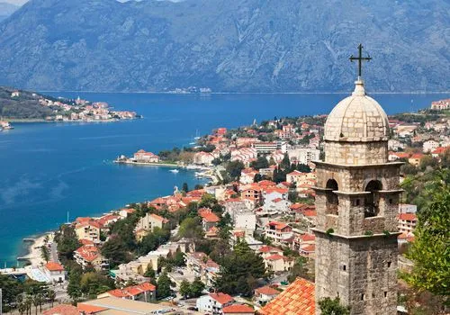 Kotor, Črna gora, je elegantna destinacija za medene tedne, ki si jo zaslužite