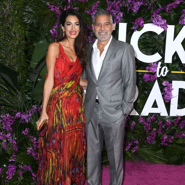 George Clooney säger att det var en 'katastrof' att fria till sin fru Amal