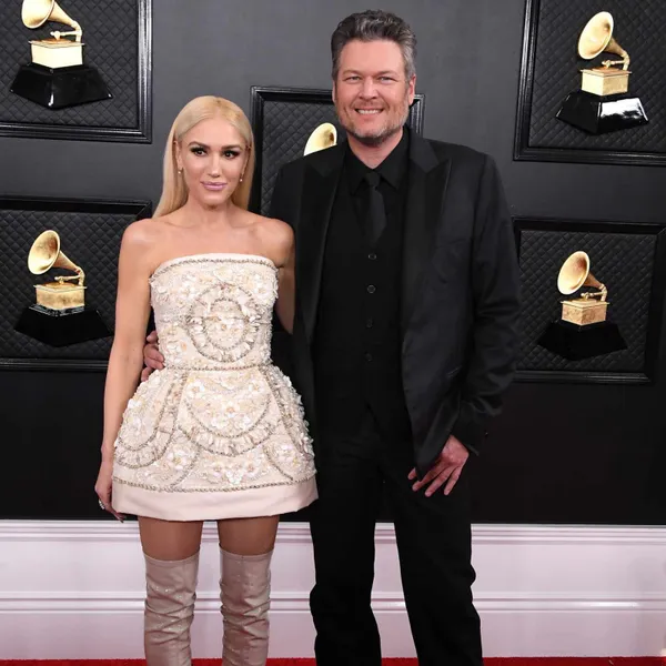   Gwen Stefani et Blake Shelton arrivent à la 62e édition des GRAMMY Awards