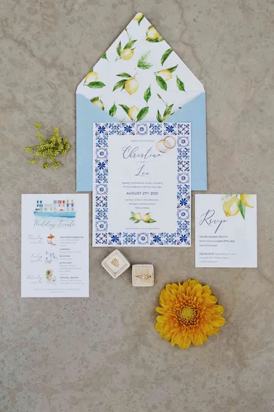   Christina ja Leo's invitations with citrus accents and Greek touches
