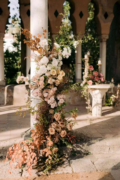   fleurs de cérémonie de mariage