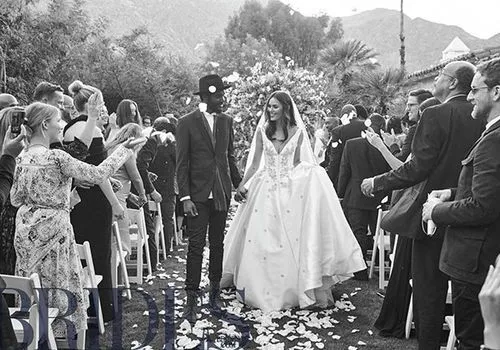 Exkluzív: Nicole Trunfio és Gary Clark Jr. házasok! Lásd a fotókat a lenyűgöző rocker-elegáns esküvőjükről Palm Springsben