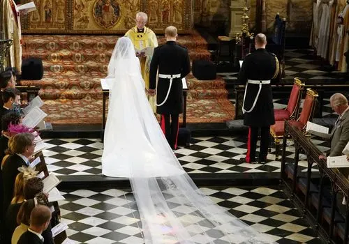 Royal Wedding Live: El passeig de Meghan Markle pel passadís va ser tan digne d’esperar com esperaríem