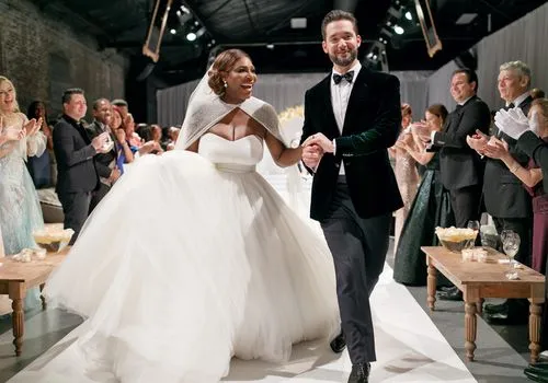 16 Διασημότητες σχεδιαστών στρέφονται για τους γάμους τους