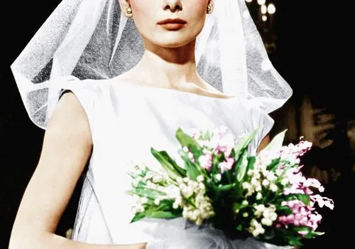 TBT: Audrey Hepburn's 3 trouwjurken